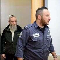 עזרא שיינברג. | גיל אליהו, ג'יני