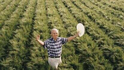 נורמן בורלוג. | גטי אימג'ס