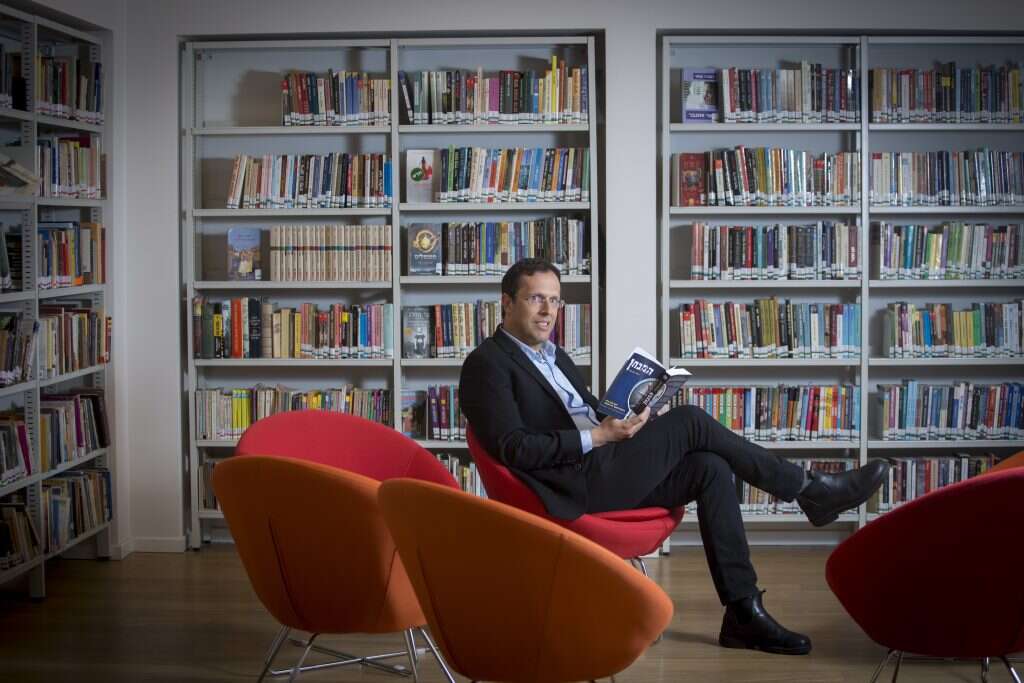 קינלי טור פז. | מרים אלסטר, פלאש 90