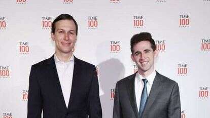 אבי ברקוביץ' (מימין) וג'ארד קושנר. | AFP