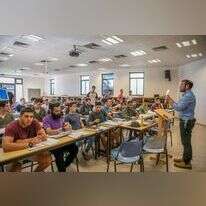 שיעור תורה במכינה. אילוסטרציה. | יוסי אלוני שיעור תורה במכינה. אילוסטרציה. | יוסי אלוני