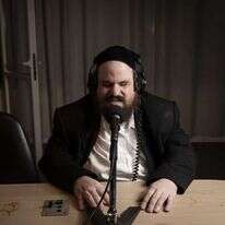 יוסי גיל. | הדס פרוש, פלאש 90