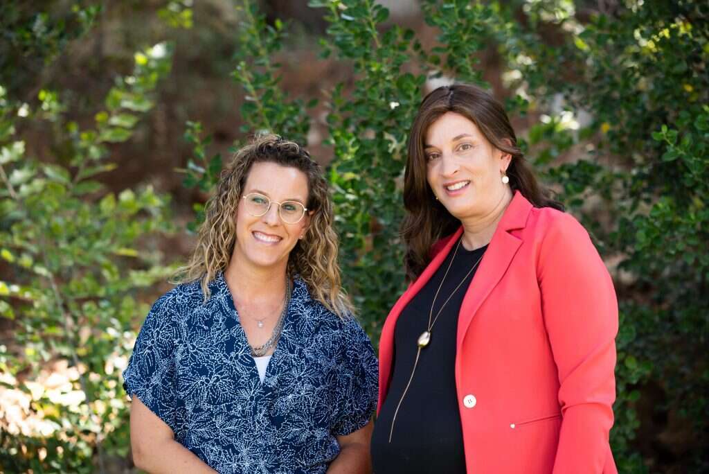 רבקה רביץ ורביטל ויטלזון יעקבס. | אביטל הירש