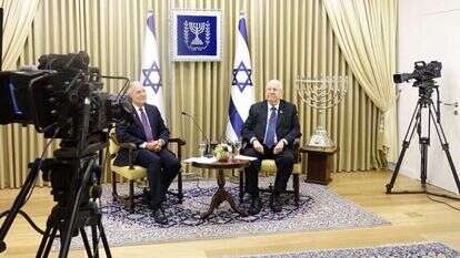 הנשיא ריבלין במפגש עם יו"ר הפדרציות של צפון אמריקה אריק פינגרהאט. | לע"מ