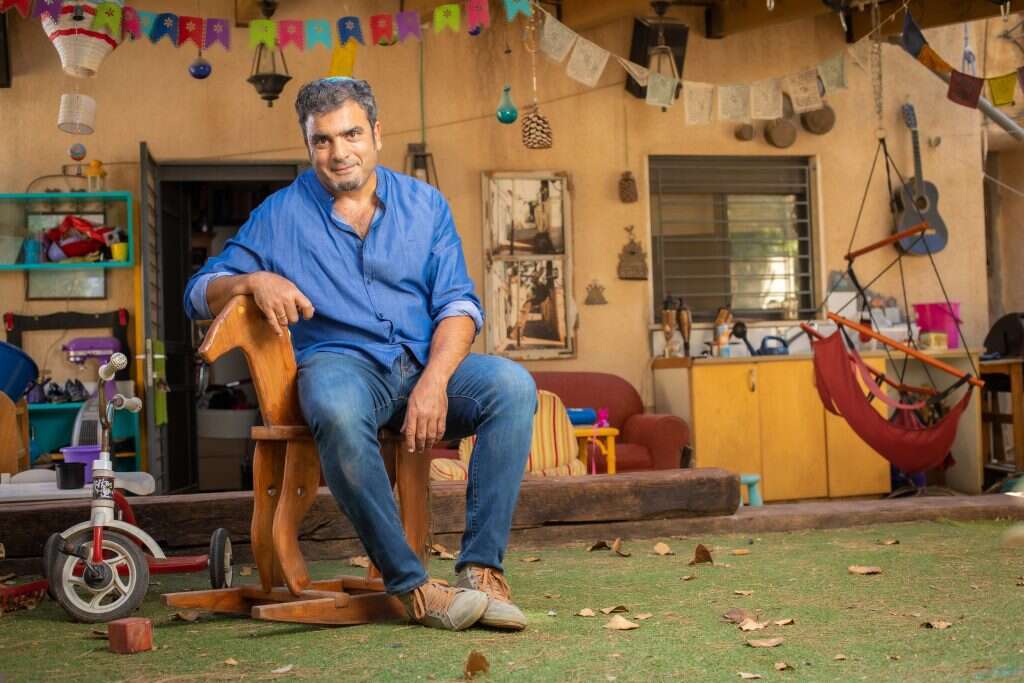 ג'קי לוי. | אריק סולטן