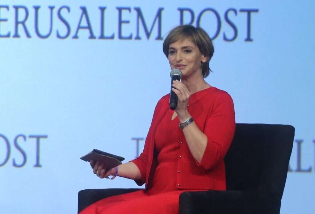 דנה וייס. | מארק ישראל סלם