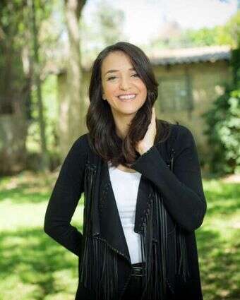 לוסי אהריש. | אריק סולטן