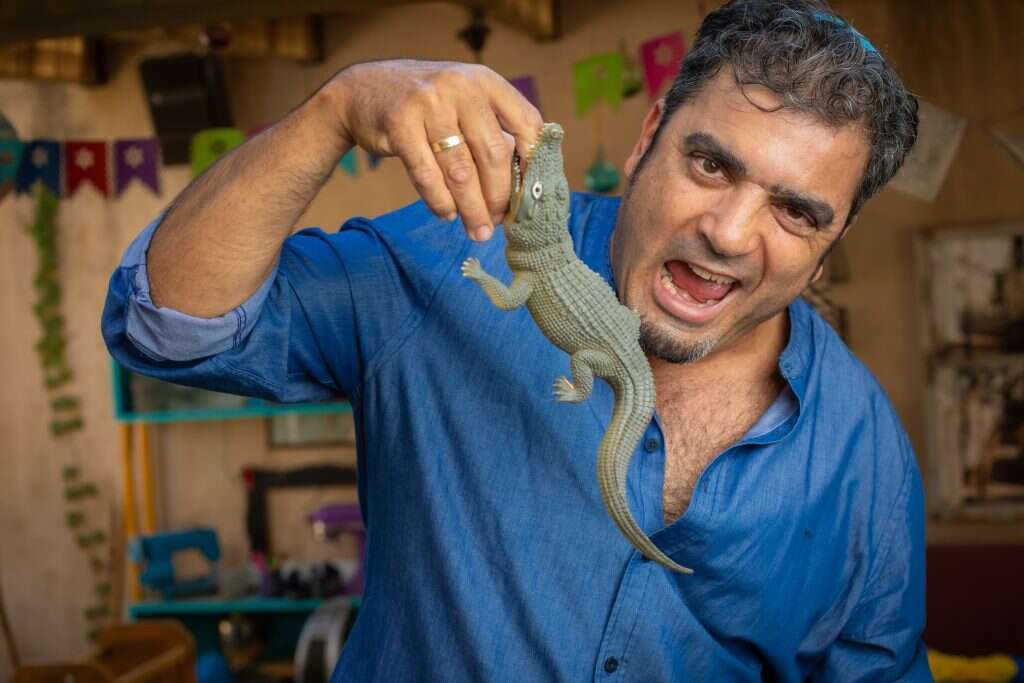 ג'קי לוי. | אריק סולטן