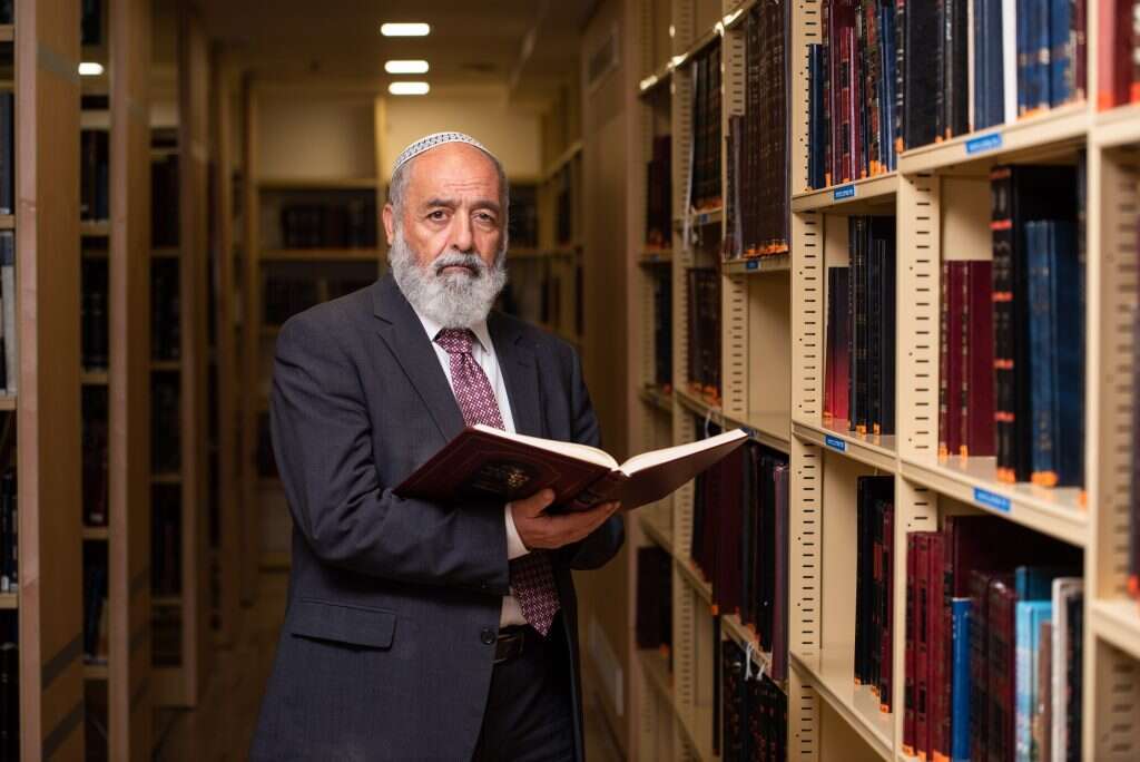 הרב חיים סבתו. | אביטל הירש