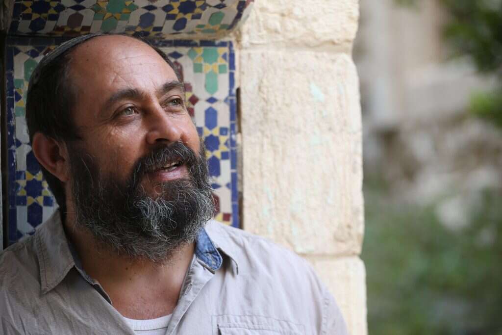 חזי כהן. | מרים צחי