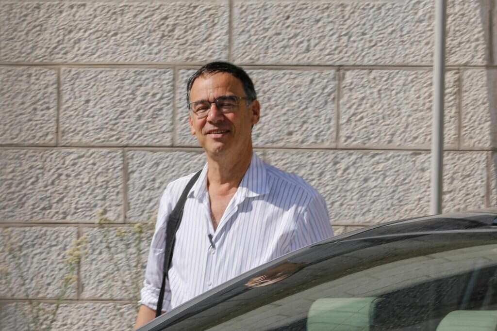 פרקליט המדינה שי ניצן מגיע למשרד המשפטים. | AFP