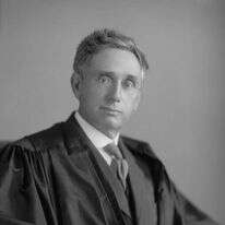 "זו ארץ נפלאה ועיר נפלאה, קליפורניה בזעיר אנפין". לואי ברנדייס. | שאטרסטוק