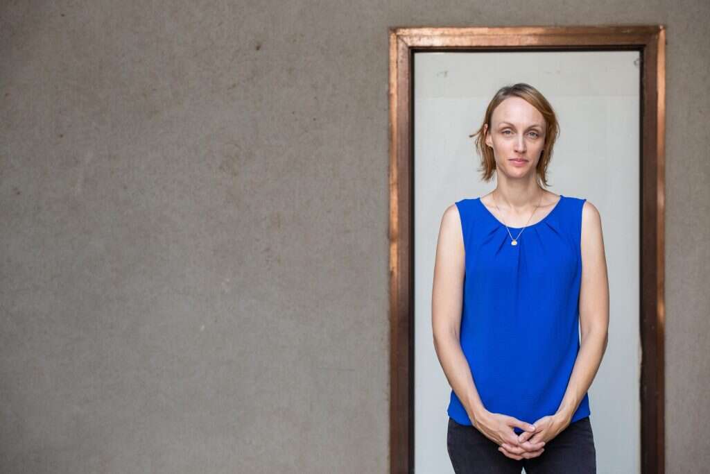 נטלי סמסון. | אבישג שאר-ישוב