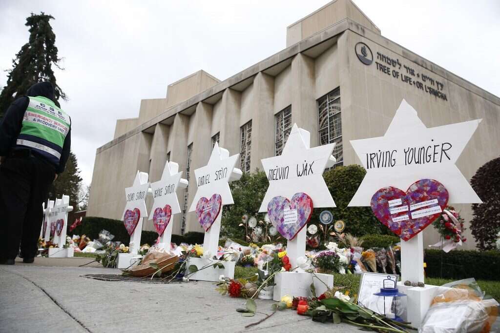 הפיגוע האנטישמי הקטלני בהיסטוריה האמריקנית. בית הכנסת "עץ חיים - אור לשמחה" בפיטסבורג. | EPA