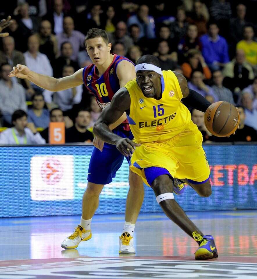 קנה את מקומו. דורון פרקינס בימיו במכבי תל-אביב. | AFP קנה את מקומו. דורון פרקינס בימיו במכבי תל-אביב. | AFP