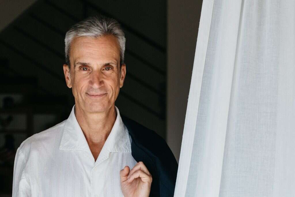 אברי גלעד. | אבישג שאר-ישוב