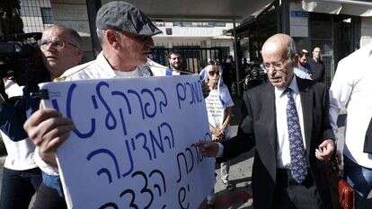 עו"ד רם כספי, מצוות ההגנה של נתניהו, מגיע לשימוע. | EPA