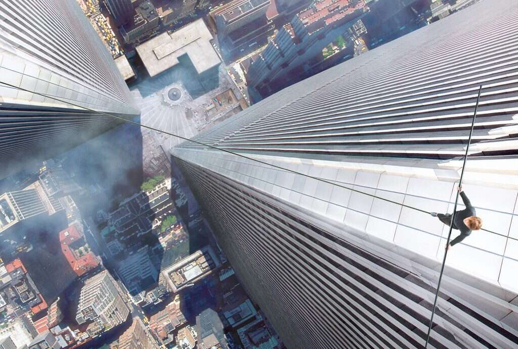 דמותו של פטי בכיכובו של ג'וזף גורדון לוויט, מתוך הסרט "על חבל דק". | באדיבות יס דמותו של פטי בכיכובו של ג'וזף גורדון לוויט, מתוך הסרט "על חבל דק". | באדיבות יס