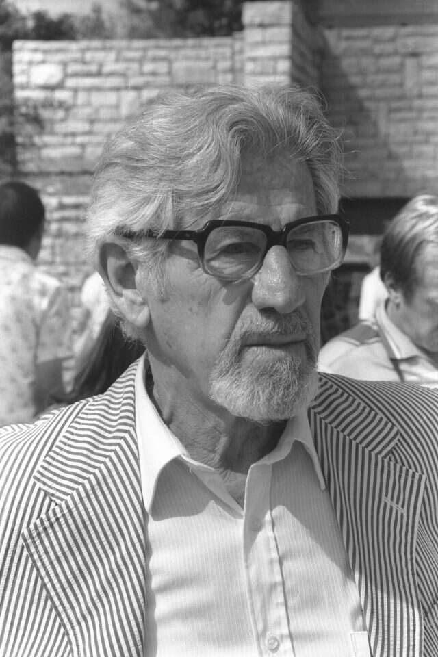 תרומה לציונות בעד שם יוקרתי. ראובן דפני. | סהר יעקב, לע"מ