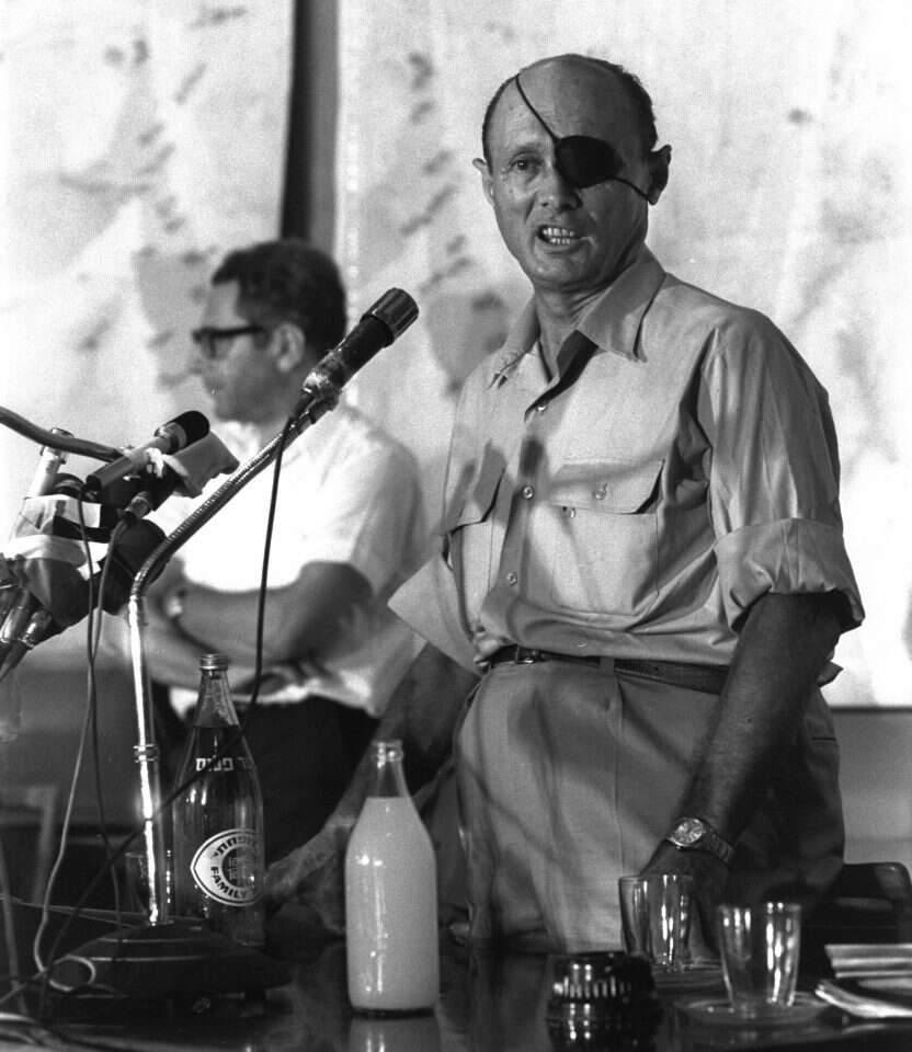 משה דיין. | חנניה הרמן, לע"מ משה דיין. | חנניה הרמן, לע"מ