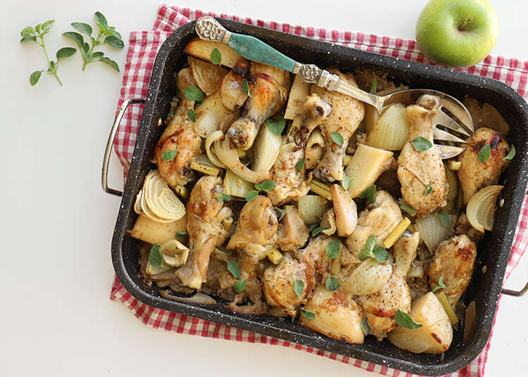 עוף בסלרי ובתפוחים. | אפרת ליכטנשטט