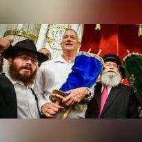 בני גנץ בהקפות שניות. | יוסי זליגר, פלאש 90 בני גנץ בהקפות שניות. | יוסי זליגר, פלאש 90