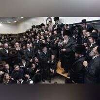 ר' שאול אלתר בהקפות שניות בירושלים