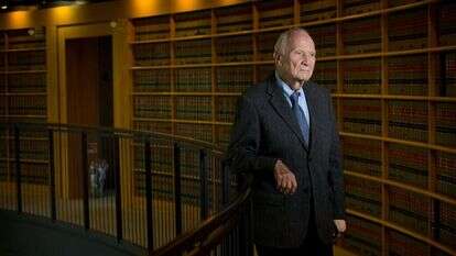 מאיר שמגר ב-2016. | אריק סולטן מאיר שמגר ב-2016. | אריק סולטן