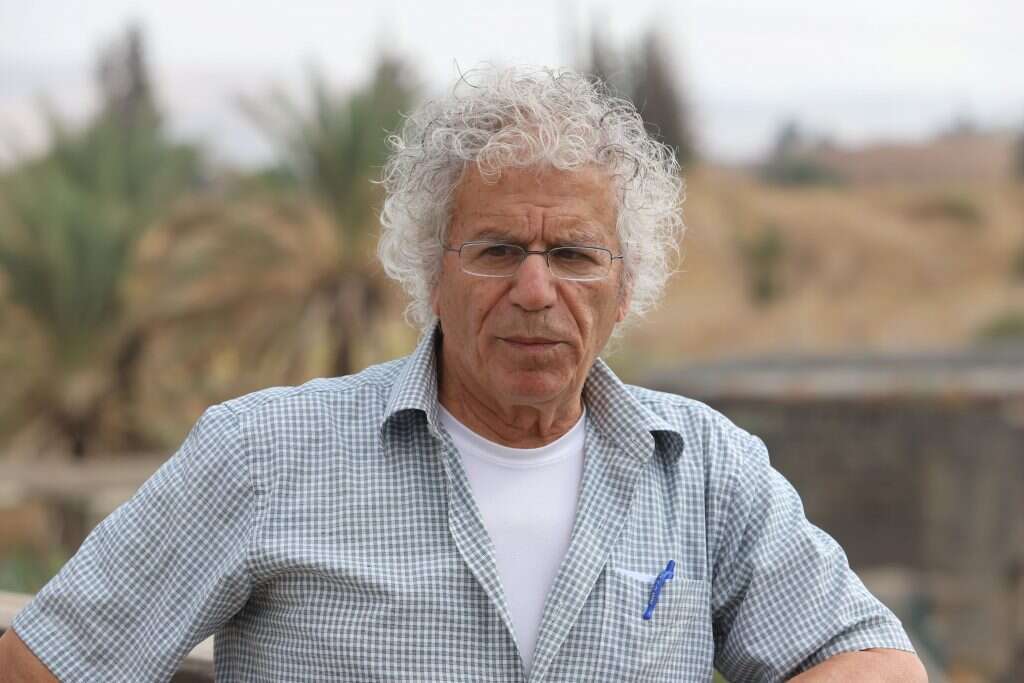 אלי ארזי. | יוסי אלוני