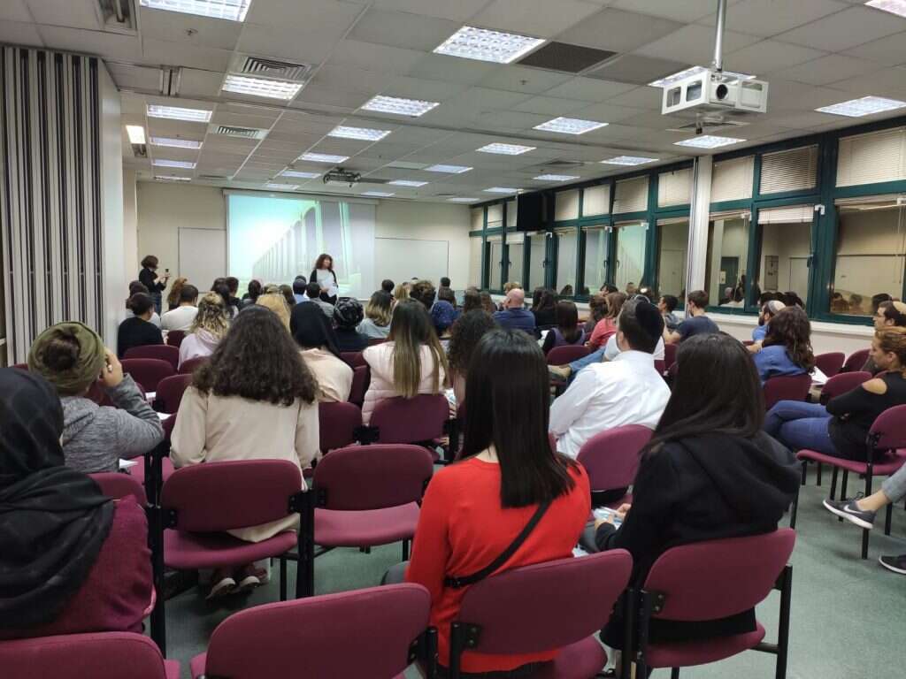 סטודנטים בפתיחת שנת הלימודים. | דנה בצלאל