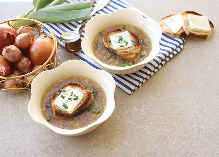 מרק 5 בצלים. | אפרת ליכטנשטט