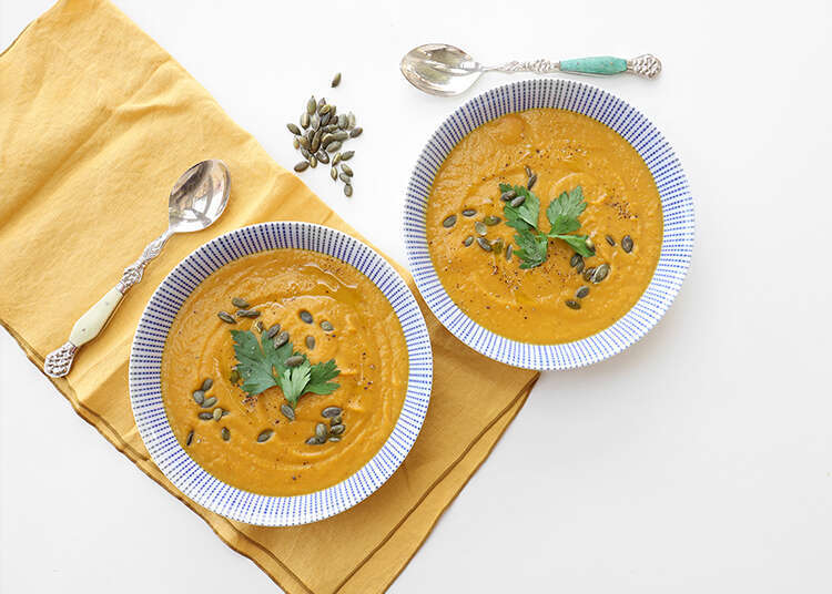 מרק קרם בטטה וקארי. | אפרת ליכטנשטט