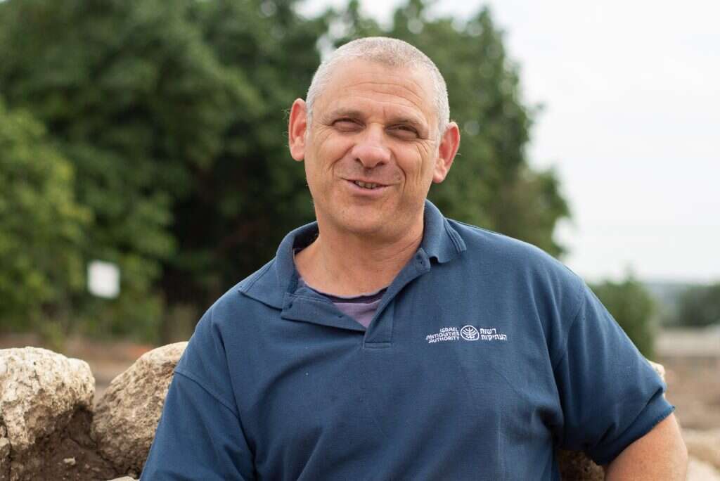 ד"ר יצחק פז. | יואב זוהר