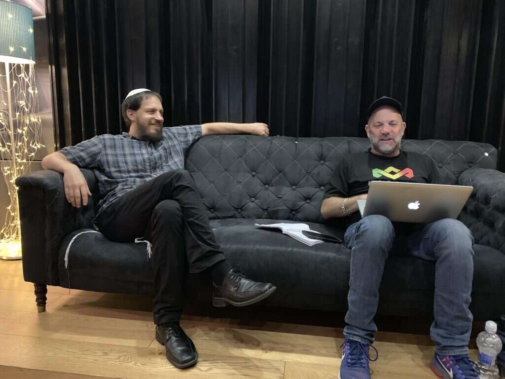 עם שאנן סטריט