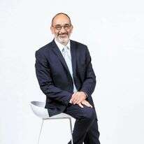 זאב גולדשטיין. | אריק סולטן