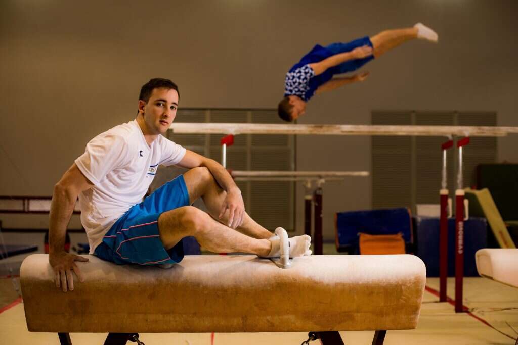 ארטיום דולגופיאט. | אריק סולטן