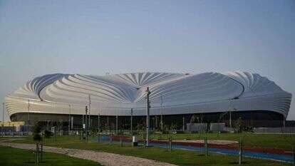 אחד משמונה אצטדיונים שיארחו את גביע העולם בכדורגל בחורף 2022. אל־ג'נוב. | סלוואן ז'ורז'