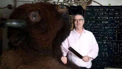 ד"ר ארי גרינספן. | מרים צחי