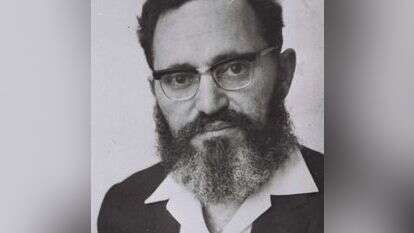 הרב משה צבי נריה ז"ל. | לע"מ