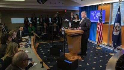 פומפאו מכריז על שינוי מדיניות האמריקנית כלפי יהודה ושומרון. | EPA פומפאו מכריז על שינוי מדיניות האמריקנית כלפי יהודה ושומרון. | EPA