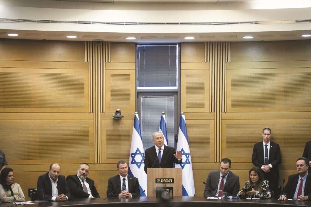 נתניהו בישיבת ראשי גוש הימין. | הדס פרוש, פלאש 90