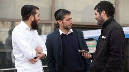 מאה שערים. | יוסי אלוני מאה שערים. | יוסי אלוני