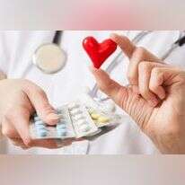 "אין שום סיכון בלנסות לקחת תרופות ולראות אם המצב ישתפר". אילוסטרציה. | שאטרסטוק