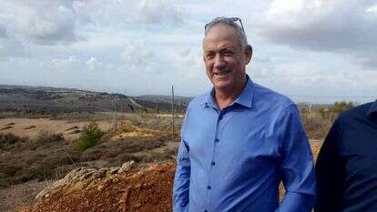 בני גנץ בסיור הבוקר ביישובי גבול לבנון. | יאיר קראוס