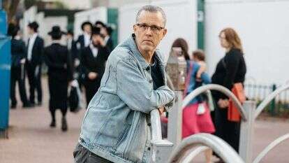 אורי רוזנווקס. | אבישג שאר-ישוב