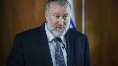 אביחי מנדלבליט. | אורן בן חקון