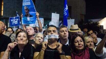 מאז ההחלטה להגיש כתב אישום נגד נתניהו, כל הטוענים להיעדר צדק מסומנים כפורעי חוק. הפגנת התמיכה בראש הממשלה ביום שלישי האחרון. | אבישג שאר-ישוב