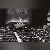 ההצבעה על תוכנית החלוקה באו"ם. | לע"מ