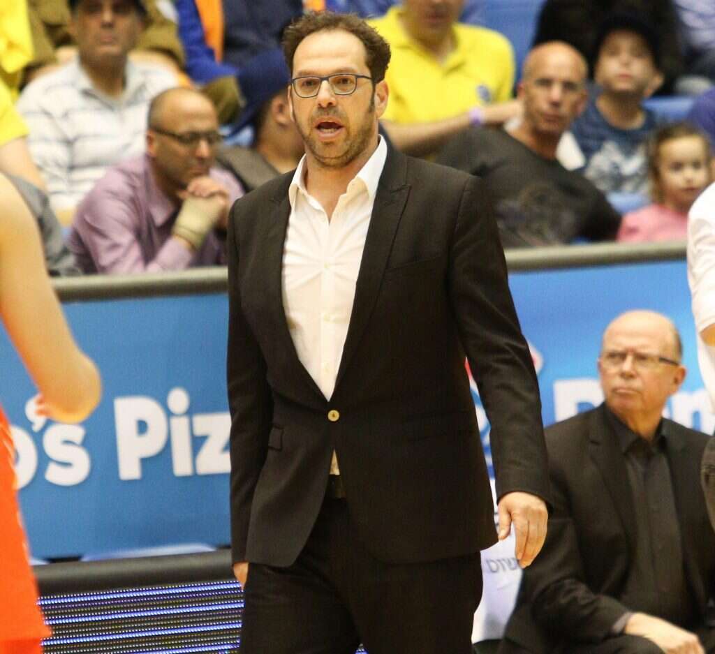 יצר קשר. דרוקר. | דני מרון