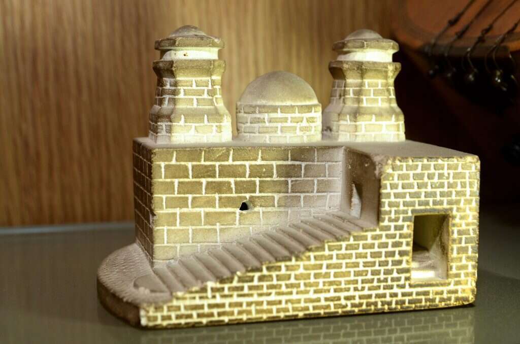 התגלה בביתו של הרצל אחרי מותו. דגם מוקטן של מערת המכפלה. | מיכאל ליקסנברג, באדיבות מוזיאון הרצל ירושלים